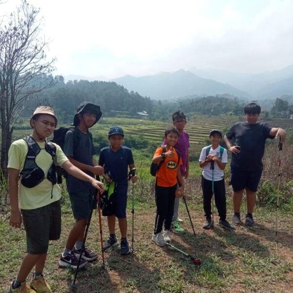 Galeri-JKT-Hiking-Sentul8